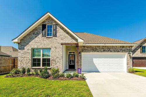 111 Devon Ct, Thibodaux, LA, 70301-6082 | Card Image