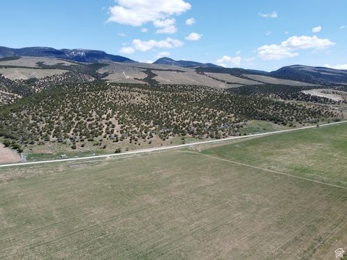 1 S Main St, Mayfield, UT, 84643 | Card Image