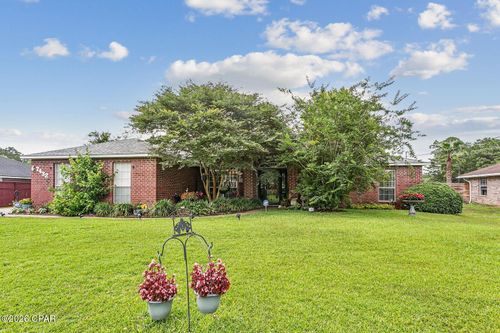 7432 Brewster St, Navarre, FL, 32566-6721 | Card Image