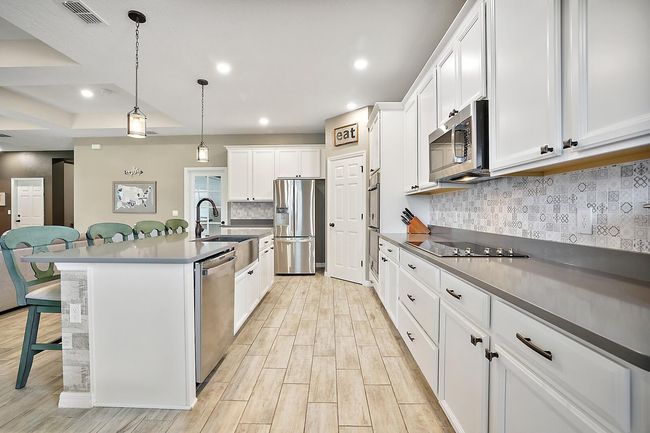 13401 Lake Yale View Loop, House other with 4 bedrooms, 3 bathrooms and null parking in GRAND ISLAND FL | Image 15