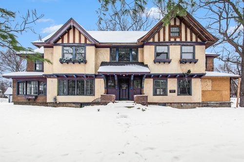 542 A St, Jackson, MI, 49201-1001 | Card Image