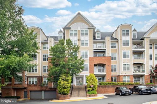 401-2720 Bellforest Ct, VIENNA, VA, 22180-7353 | Card Image