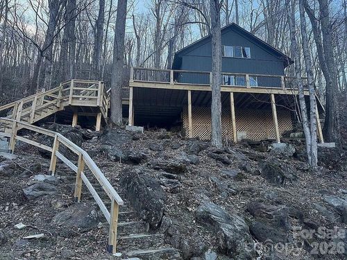 88 Mountain Farm Rd, Burnsville, NC, 28714-6901 | Card Image