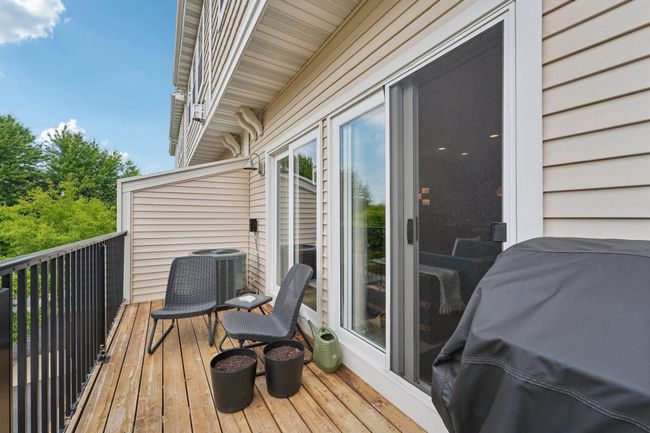 Deck | Image 22