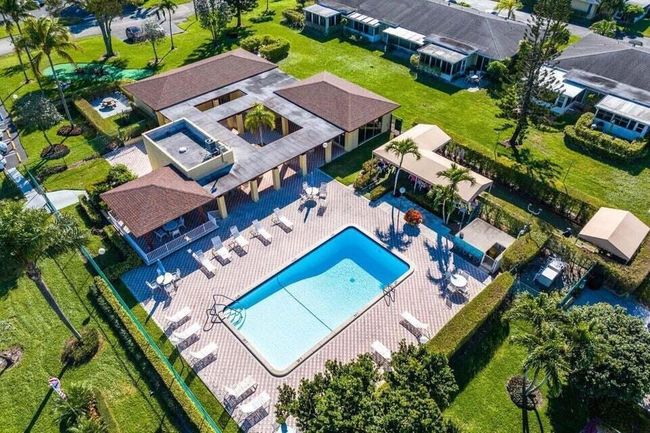 APT-104 - 1111 Lemon Tree Ter, Condo with 2 bedrooms, 2 bathrooms and null parking in Delray Beach FL | Image 36