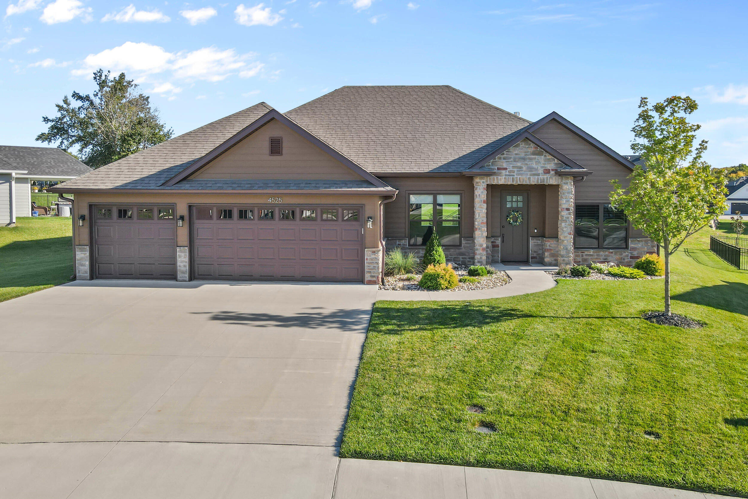 Bradington Dr, Columbia, MO 65201