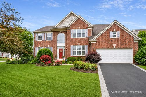 6096 Russell Dr, Hoffman Estates, IL, 60192-4585 | Card Image