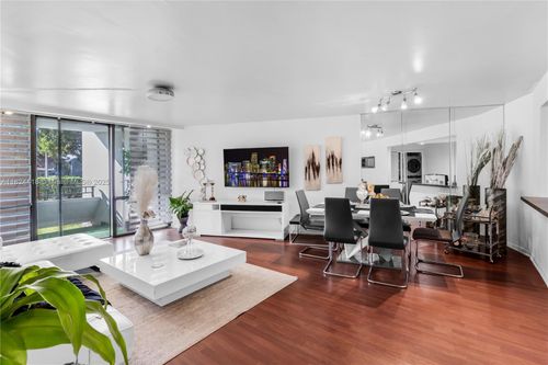 apt-103b-13953 Sw 66th St, Miami, FL, 33183-2241 | Card Image