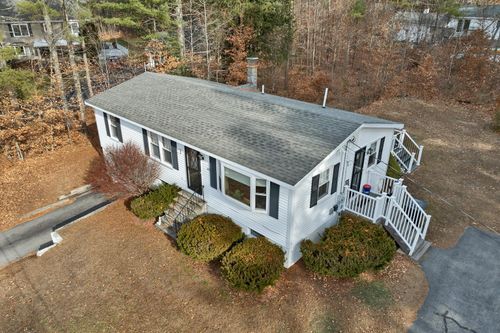 106 Fairview Ave, Conway, NH, 03818-6006 | Card Image