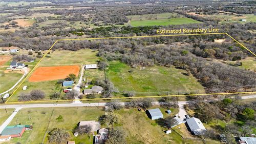 2196 Old Agnes Rd, Weatherford, TX, 76088-8162 | Card Image