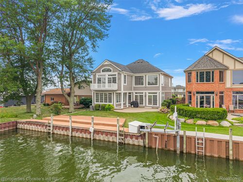 31975 Riverdale St, Harrison Township, MI, 48045-2895 | Card Image