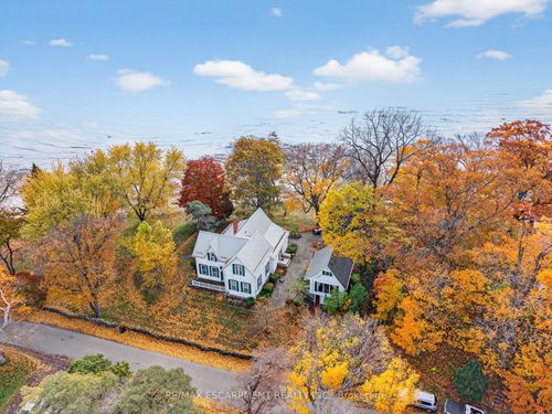 685 Sandy Bay Rd, Dunnville, ON, N1A2W6 | Card Image