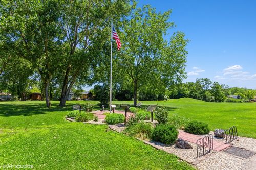 156 Fossil Cove Ln, Wilmington, IL, 60481-8517 | Card Image