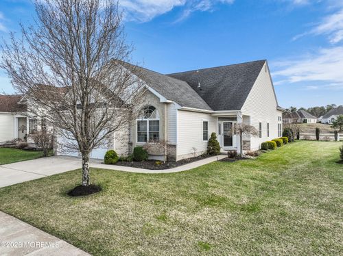 33 Mantoloking Ln, Waretown, NJ, 08758-2354 | Card Image