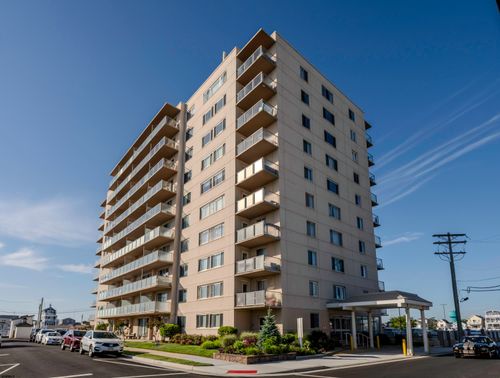 apt-105-6101 Monmouth Ave, Ventnor City, NJ, 08406-2217 | Card Image