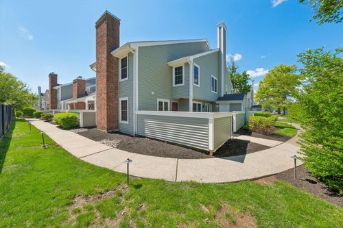 8-212 Westchester Ct, Union, NJ, 07083-8793 | Card Image