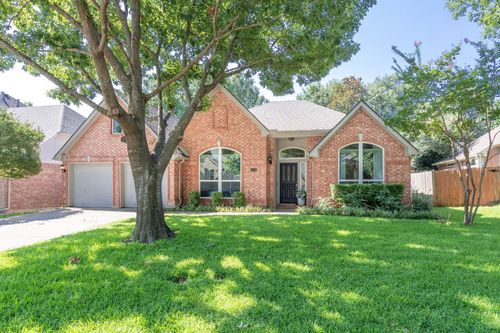1919 Fair Field Dr, Grapevine, TX, 76051-7129 | Card Image