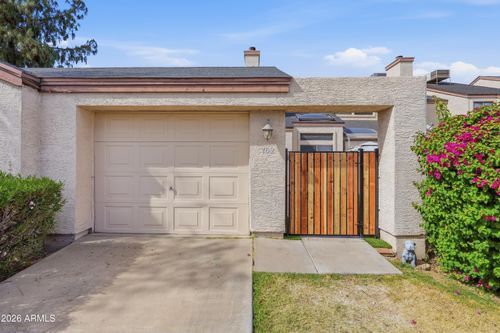 102-3302 E Aire Libre Ave, Phoenix, AZ, 85032-3174 | Card Image