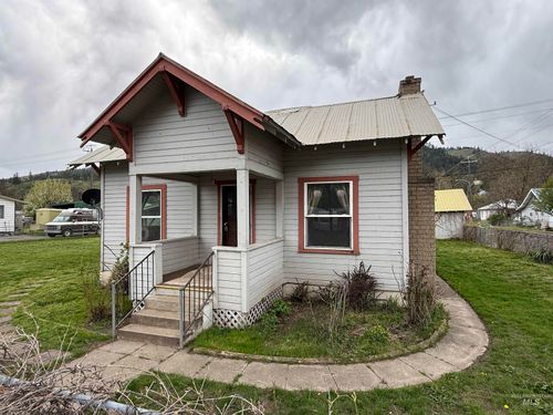202 S Main St, Kooskia, ID, 83539-5242 | Card Image