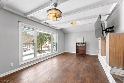 50 E Shore Dr, Vernon, NJ, 07462-3437 | Card Image