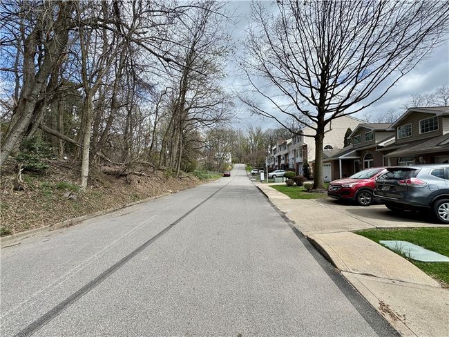 Street view | Image 32