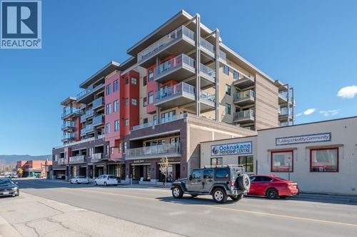 308-110 Ellis St, Penticton, BC, V2A4L5 | Card Image