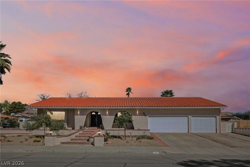 900 Fairway Dr, Boulder City, NV, 89005-3604 | Card Image