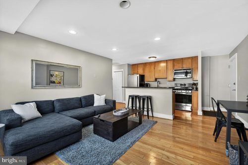 408-4840 Macarthur Blvd Nw, Washington, DC, 20007-1522 | Card Image