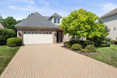 1N598 Golf View Ln, Winfield, IL, 60190-1450 | Card Image