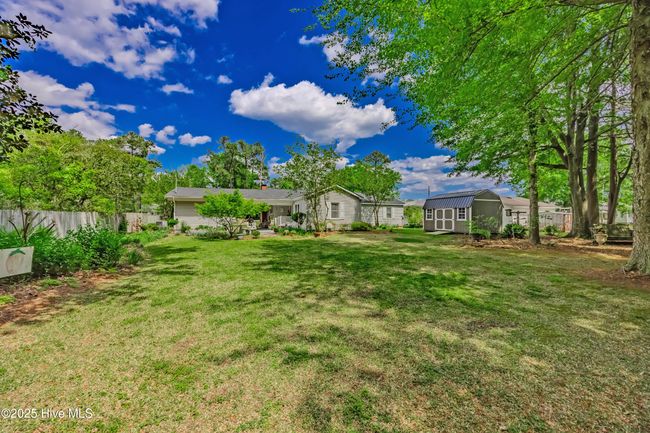155 N Nc 111 Hwy, House other with 3 bedrooms, 2 bathrooms and null parking in Beulaville NC | Image 40