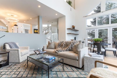 1-83 Offerson Rd, Beaver Creek, CO, 81620-5633 | Card Image