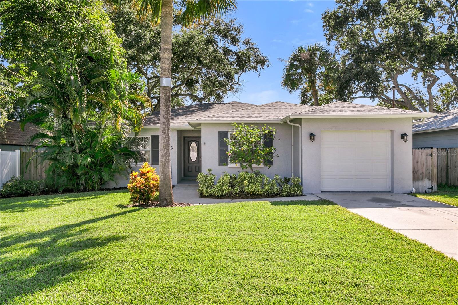 Sheridan Rd, Tampa, FL 33611