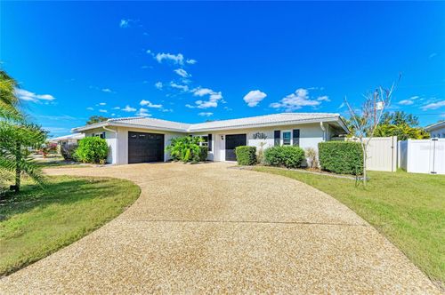 3368 Sheffield Cir, SARASOTA, FL, 34239-6716 | Card Image