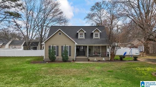 2116 Wren Ave Sw, Cullman, AL, 35055-5566 | Card Image