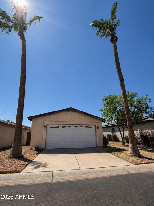 11140 N 82nd Ln, Peoria, AZ, 85345-1098 | Card Image