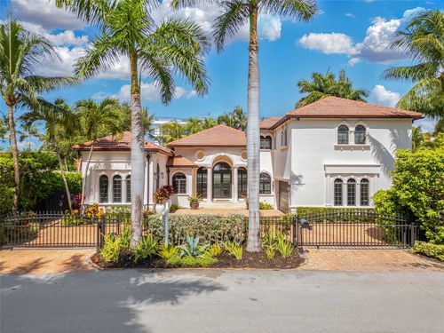 9 Fiesta Way, Fort Lauderdale, FL, 33301-1414 | Card Image