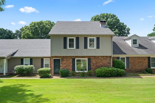 64-6943 Fords Station Rd, Germantown, TN, 38138-1513 | Card Image