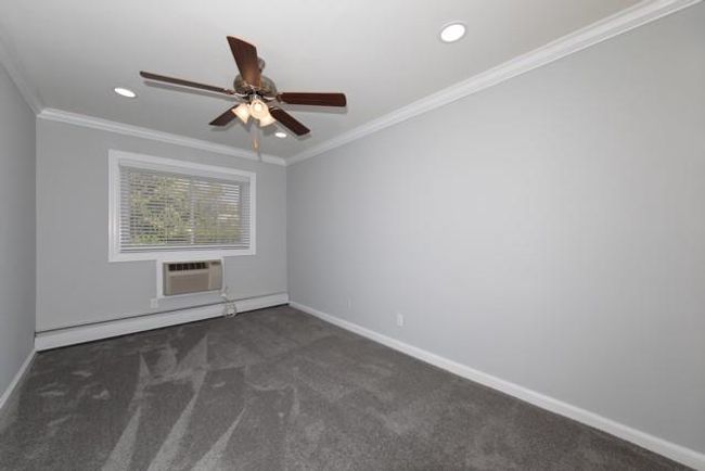 427F - 427 Main St, Condo with 2 bedrooms, 1 bathrooms and null parking in Northport NY | Image 4