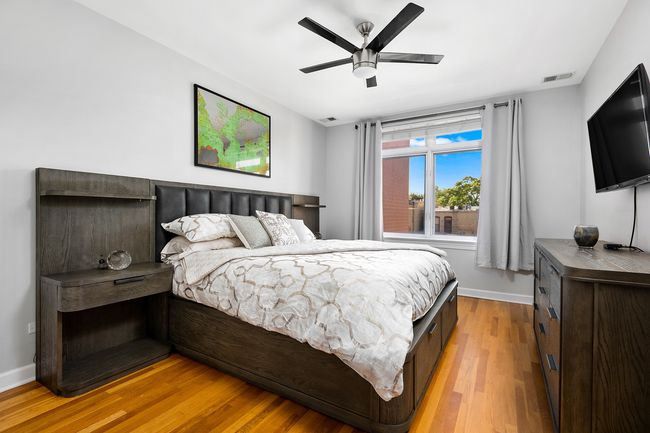 APT-203 - 2041 W Division St, Home with 2 bedrooms, 2 bathrooms and null parking in CHICAGO IL | Image 8