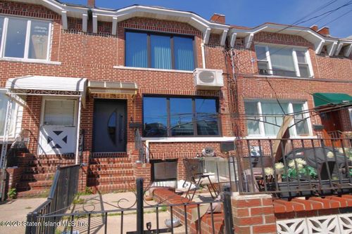 1075 Bay Ridge Pkwy, Brooklyn, NY, 11228-2303 | Card Image
