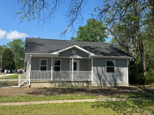 750 W 3rd Street, Flora, IL, 62839 | Card Image
