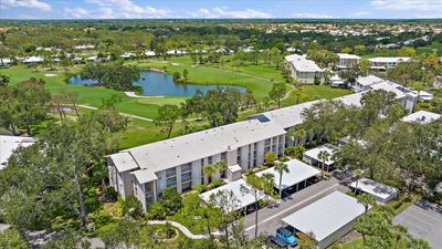 414 - 437 Cerromar Lane, Condo with 2 bedrooms, 2 bathrooms and null parking in Venice FL | Image 2