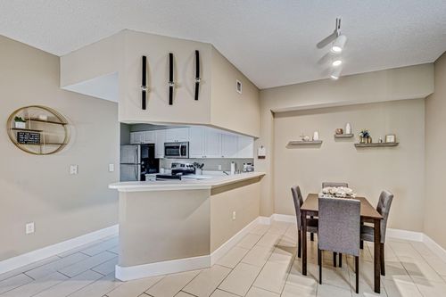 apt-206-3019 Alcazar Pl, Palm Beach Gardens, FL, 33410-2885 | Card Image