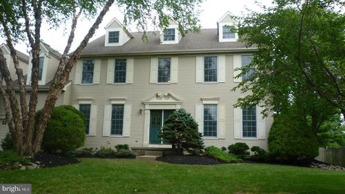 3 Dickens Dr, PRINCETON JUNCTION, NJ, 08550-2233 | Card Image
