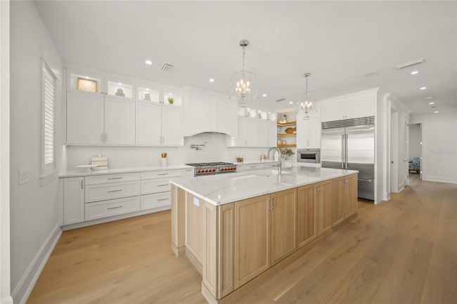 619 Key Royale Dr, House other with 5 bedrooms, 8 bathrooms and null parking in HOLMES BEACH FL | Image 8