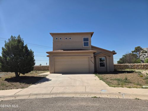 10400 Silvercloud Dr, El Paso, TX, 79924-2465 | Card Image