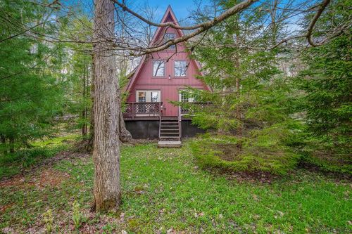 439 Zermatt Dr, Boswell, PA, 15531-2641 | Card Image