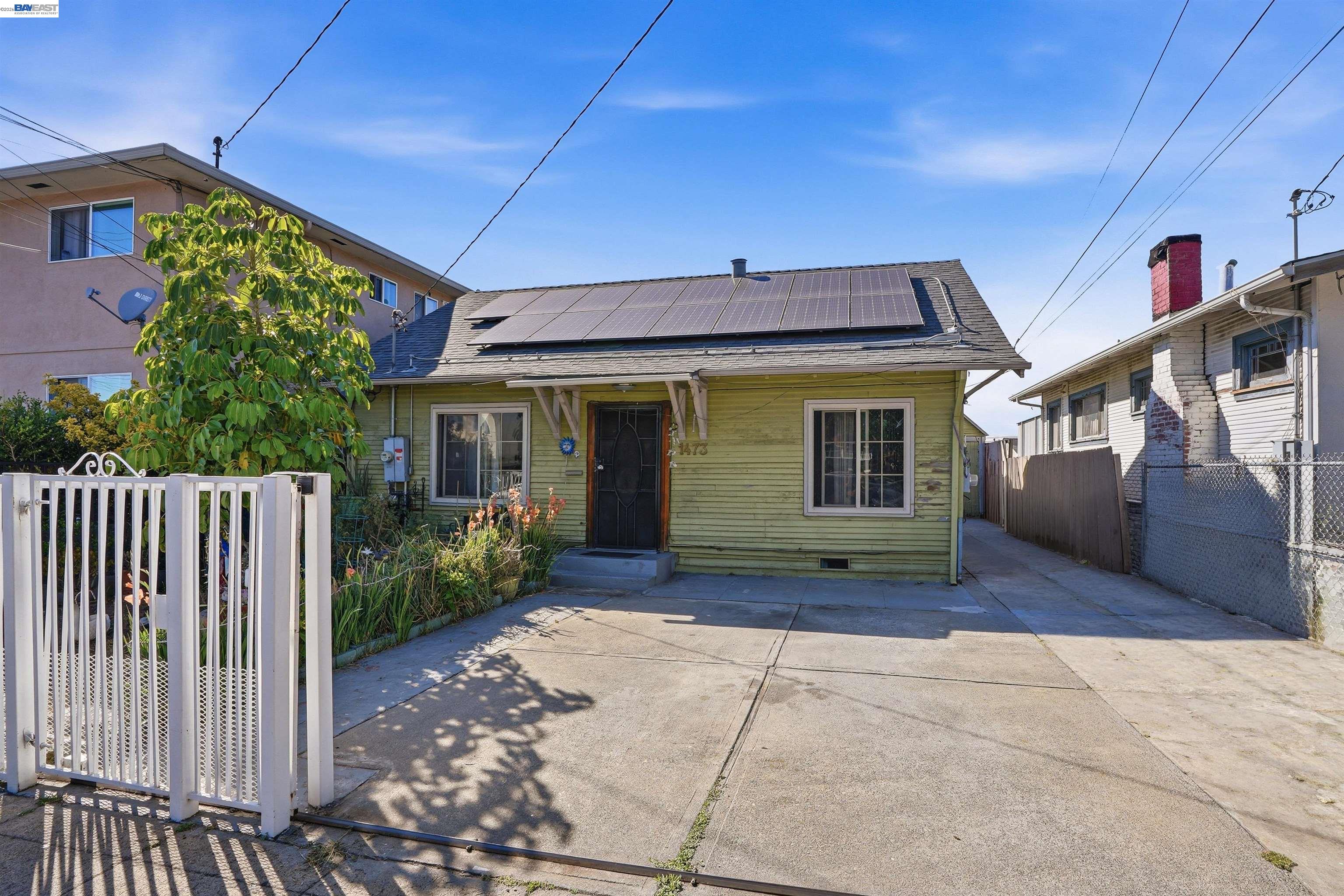 Residential in Oakland