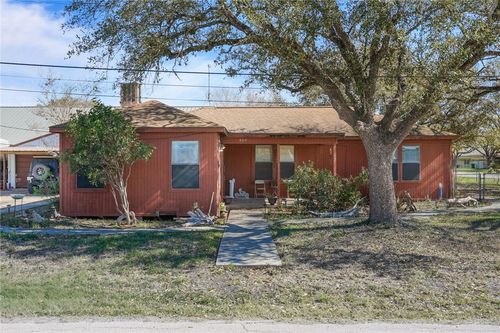 404 Louise St, Orange Grove, TX, 78372 | Card Image