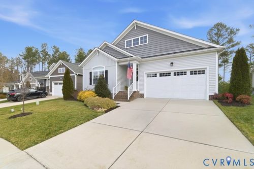 8725 Fishers Green Pl, Chesterfield, VA, 23832-2113 | Card Image